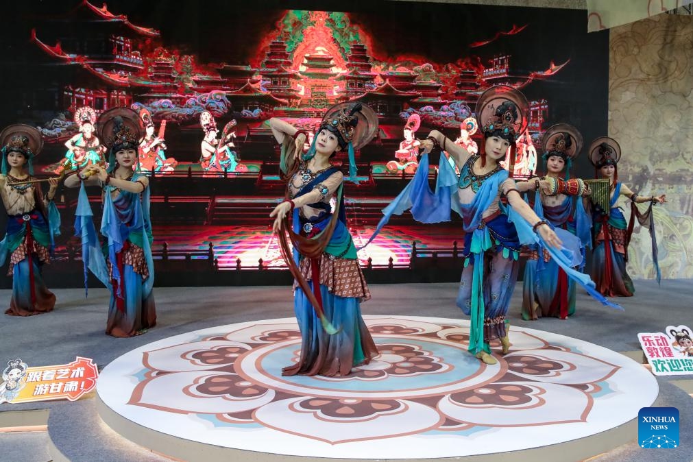 Actresses perform during the 8th Silk Road (Dunhuang) International Cultural Expo in Dunhuang, northwest China's Gansu Province, Sept. 21, 2025. More than 1,200 representatives from 97 countries and eight international organizations have gathered at the 8th Silk Road (Dunhuang) International Cultural Expo, which kicked off on Sunday in Dunhuang, a key hub on the ancient Silk Road in northwest China. (Photo: Xinhua)