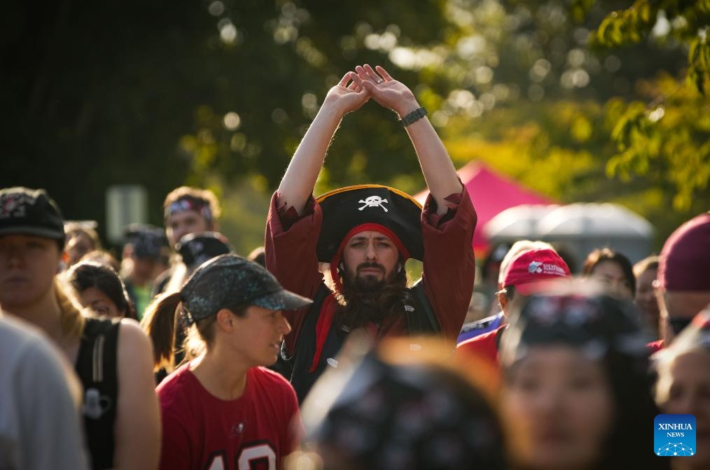 A participant dressed in a pirate-themed costume takes part in the Big Pirate Run in Richmond, British Columbia, Canada, Sept. 21, 2025. The annual fun run featured routes from 1 km to a half marathon and drew hundreds of runners of all ages. (Photo: Xinhua)