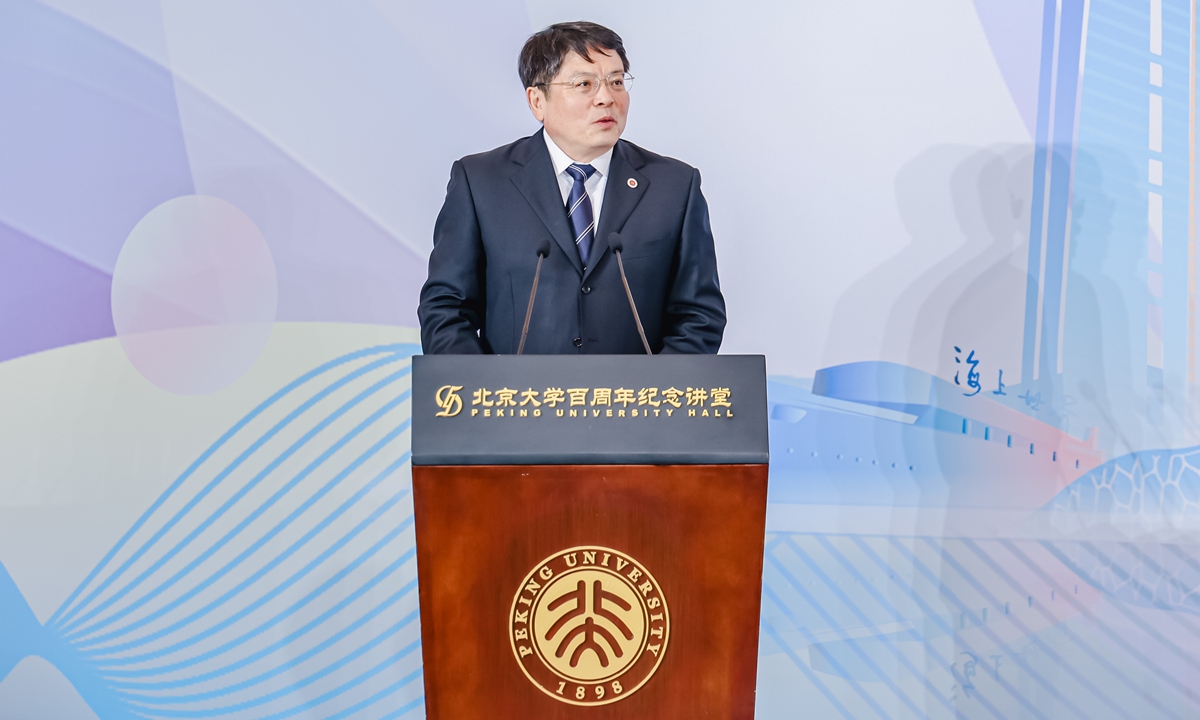 Dong Zhiyong, Vice President of Peking University