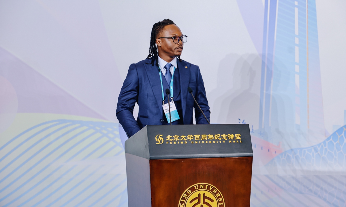 Sero, a representative from Benin