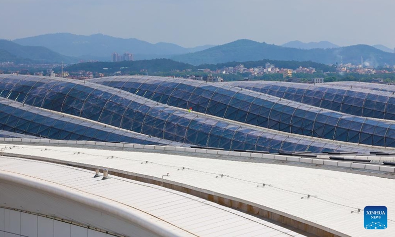 The skylight roof of the T3 Terminal of Guangzhou Baiyun International Airport complements the profile of the mountains beyond in Guangzhou, south China's Guangdong Province, Sept. 29, 2025. Photo: Xinhua