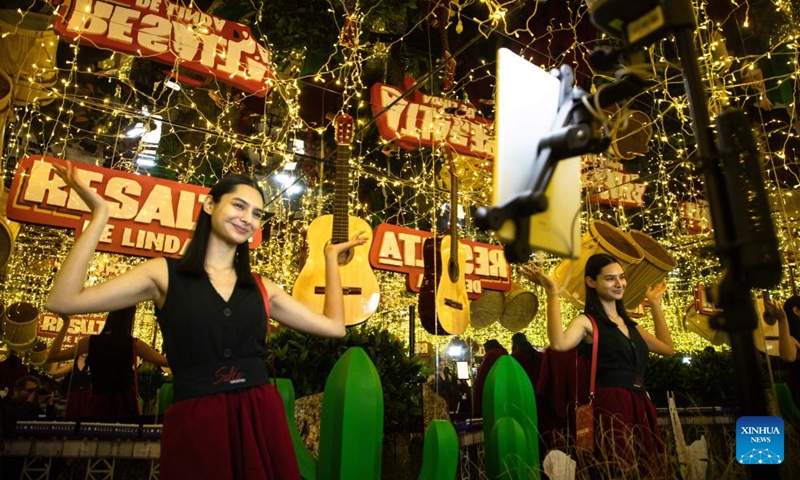 People perform a dance during the 29th International Tourism Fair of Latin America (FIT) 2025 at La Rural fairgrounds in Buenos Aires, Argentina, on Sept. 29, 2025. The 29th edition of FIT opened in Buenos Aires on Monday, bringing together exhibitors from various countries and regions to showcase tourism resources and promote cooperation opportunities. Photo: Xinhua