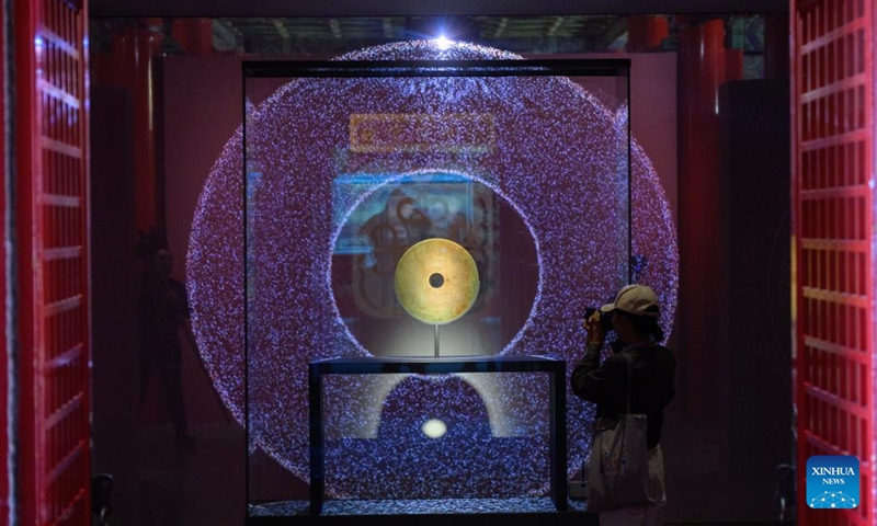An invited visitor views an exhibit at the Palace Museum in Beijing, capital of China, Sept. 29, 2025. Photo: Xinhua