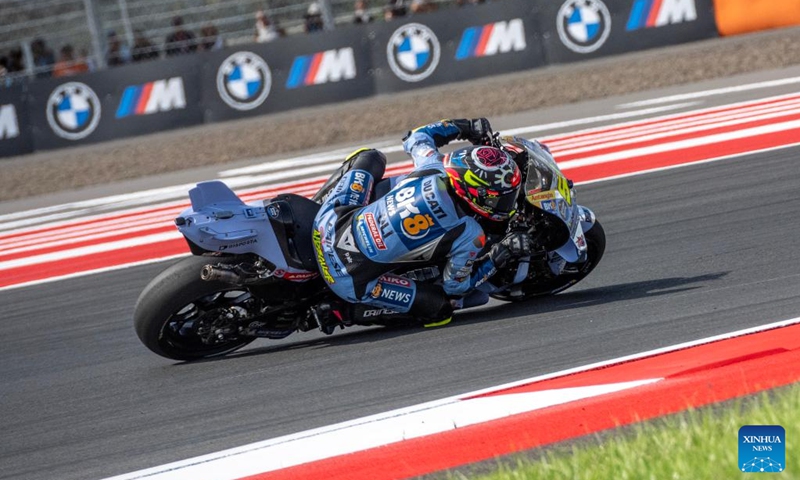 Spainish rider Fermin Aldeguer of Gresini Racing MotoGP competes during the Sprint Race of MotoGP at the Pertamina Grand Prix of Indonesia 2025 in Lombok Island, Indonesia on Oct. 4, 2025. Photo: Xinhua