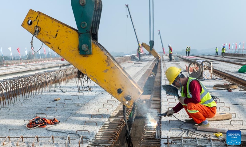 China newly adds 200b yuan to support local investment and construction