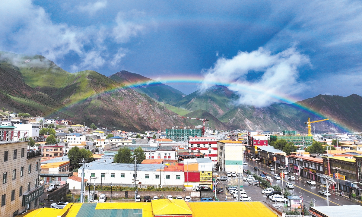 A scene shows the rainbow appeared after rain at the Zaduo county in the Yushu Tibetan Autonomous Prefecture, Qinghai Province. Photo: VCG
