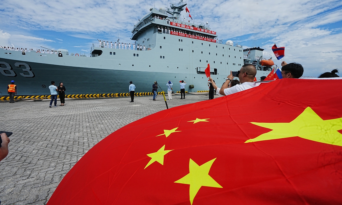 Chinese warship <em>Qijiguan</em>g arrives at a commercial port in Sihanoukville, southern Cambodia, October 10, 2025, starting a four-day goodwill visit to the country. Photo: VCG