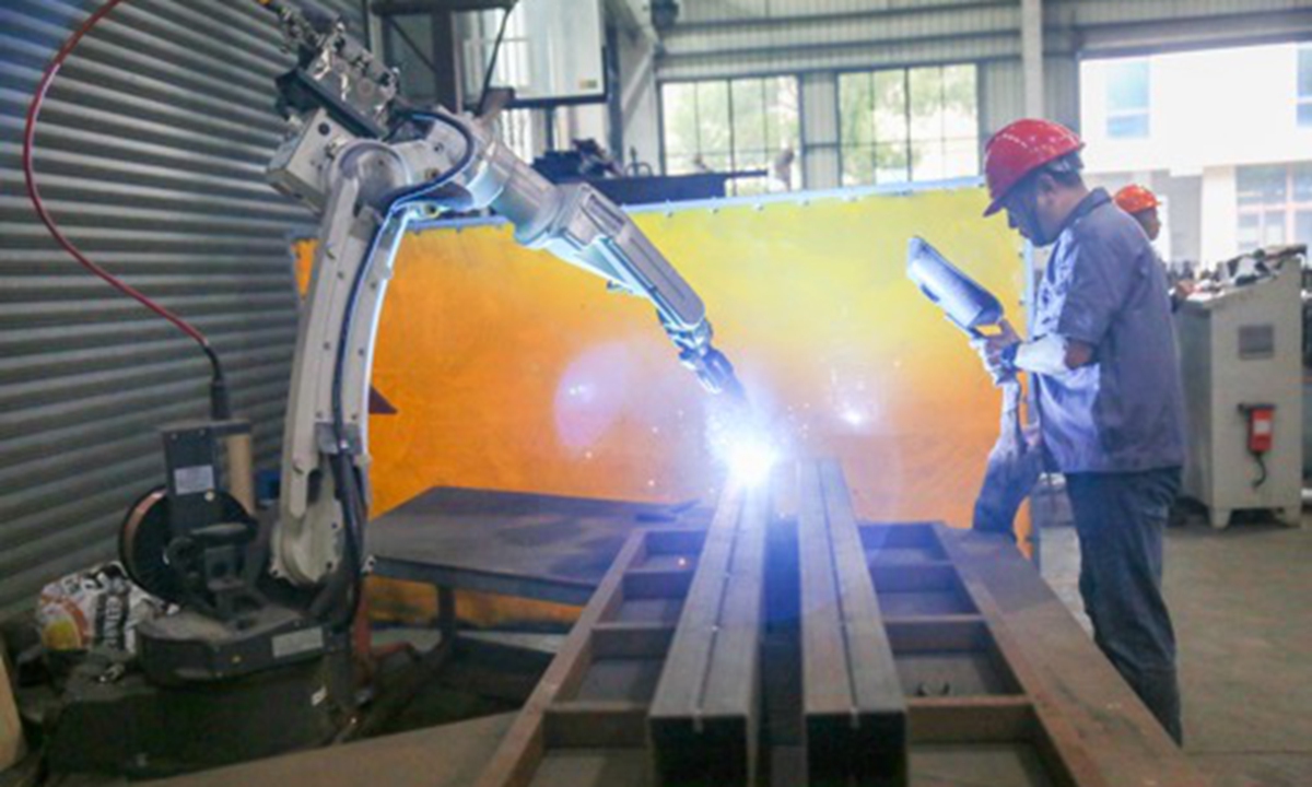 Qualcomm Inc announced on its official website that its subsidiary, Qualcomm Technologies, had completed the acquisition of Autotalks. According to a press release on the site, the deal integrates Autotalks' production-ready dual-mode standalone safety solutions into Qualcomm Technologies' expanding lineup of cloud-connected automotive platforms.