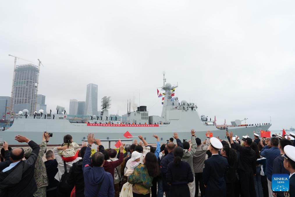 A farewell ceremony is held for a Chinese navy fleet at a port in Qingdao, east China's Shandong Province, Oct. 11, 2025. A new fleet of the Chinese People's Liberation Army Navy set sail from a military port in Qingdao, east China's Shandong Province, on Saturday to take over an escort mission from the previous fleet in the Gulf of Aden and waters off Somalia. This 48th navy fleet comprises a missile destroyer, a missile frigate and a supply vessel -- with two helicopters and dozens of special forces members on board (Photo: Xinhua)