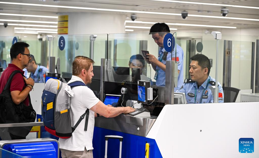 Inbound passengers go through border inspection procedures at Haikou Meilan International Airport in Haikou, south China's Hainan Province, Oct. 15, 2025. Hainan has handled 2 million inbound and outbound trips crossing the border this year as of Oct. 15, with foreign travelers accounting for 53 percent of the total, according to the Haikou General Station of Immigration Inspection.

Hainan has long enjoyed favorable visa-free entry policies in China. The majority of foreigners who enter Hainan do so under the visa-free entry policy. (Xinhua/Yang Guanyu)