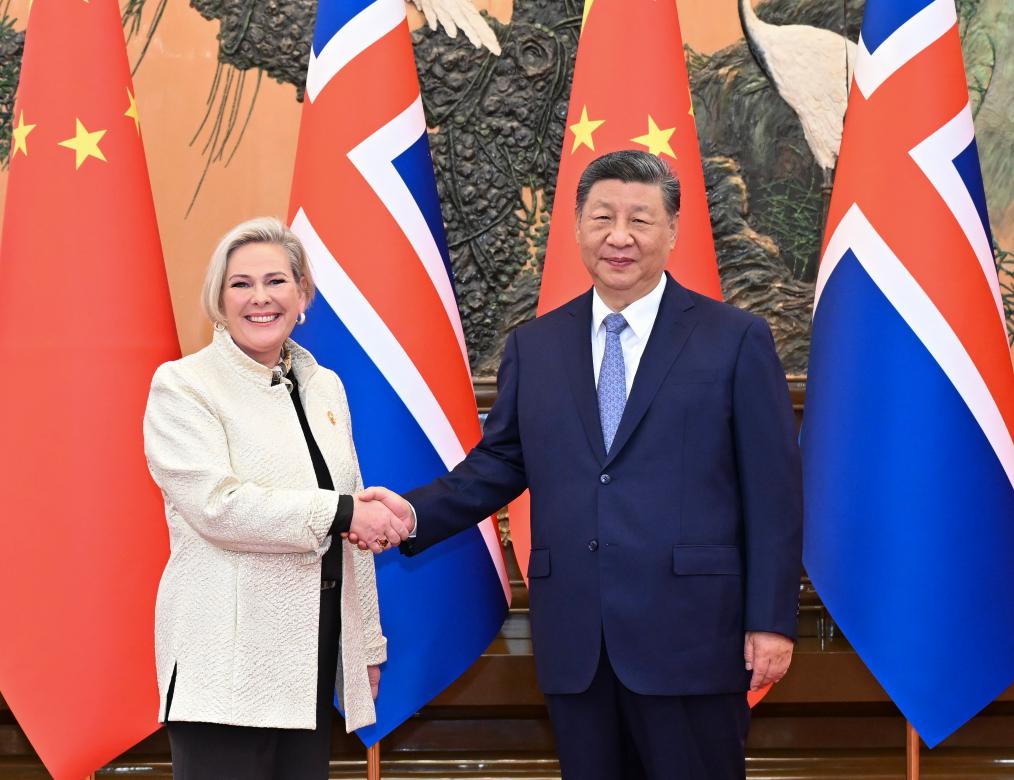 Chinese President Xi Jinping meets with President of Iceland Halla Tomasdottir, who is in Beijing for the Global Leaders' Meeting on Women, at the Great Hall of the People in Beijing, capital of China, Oct. 14, 2025. (Xinhua/Li Xiang)