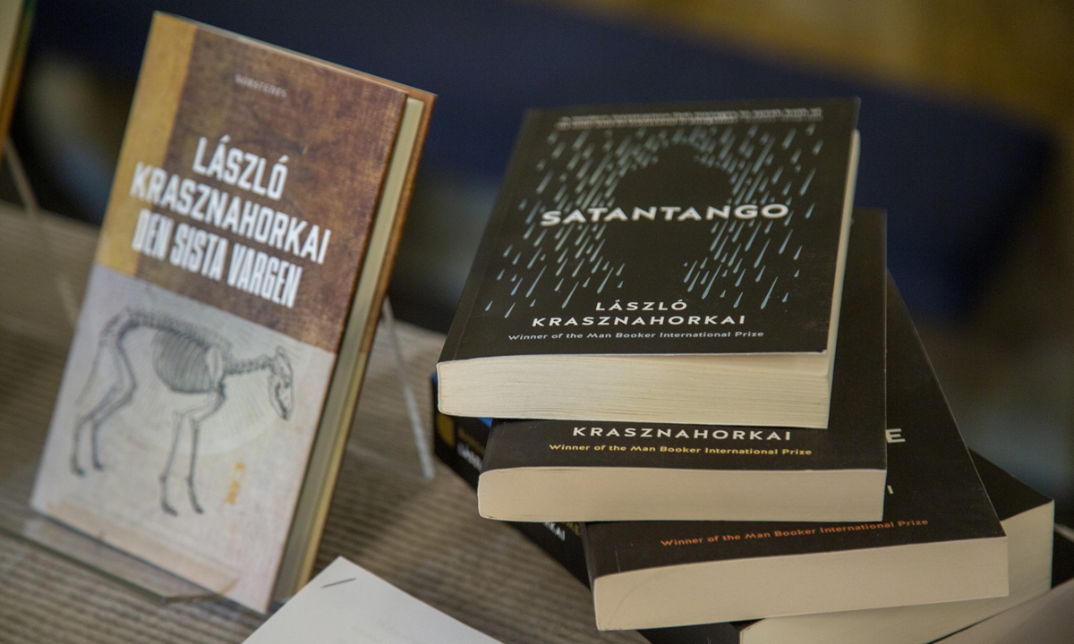 From Li Bai to 'Satantango,' translation carries Chinese and Hungarian cultures across continents