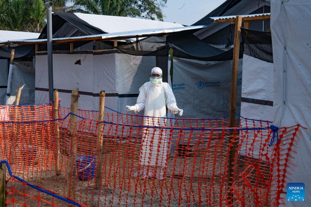 A health worker disinfects at an Ebola treatment center in the Bulape health zone, the Democratic Republic of the Congo (DRC), Oct. 17, 2025. The World Health Organization (WHO) said Sunday that health authorities could declare the end of the current Ebola outbreak in the Democratic Republic of the Congo (DRC) in early December if no new cases are detected before then. (Photo: Xinhua)