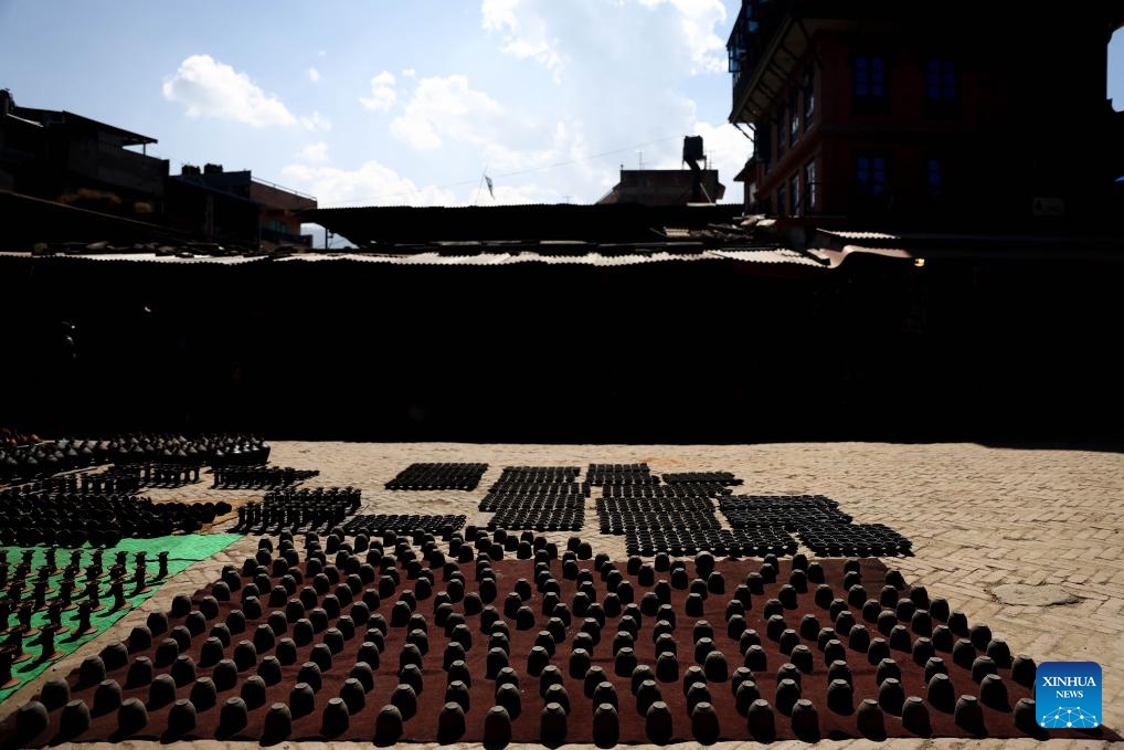 This photo taken on Oct. 19, 2025 shows clay pots made for Tihar, a Hindu festival of lights, in Bhaktapur, Nepal. These clay pots will be used as oil lamps during Tihar. (Photo: Xinhua)
