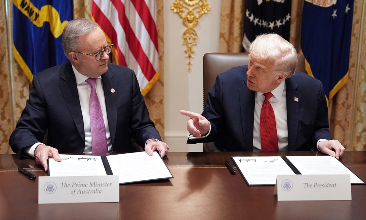 President Donald Trump and Australian Prime Minister Anthony Albanese speak after signing an agreement on critical minerals and rare earths in the Cabinet Room of the White House in Washington DC on October 20, 2025 local time. Photo: VCG