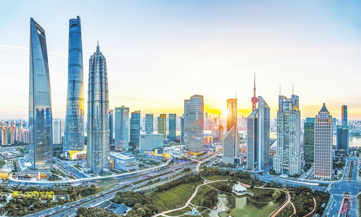 Une vue de Lujiazui, Shanghai Photo : VCG