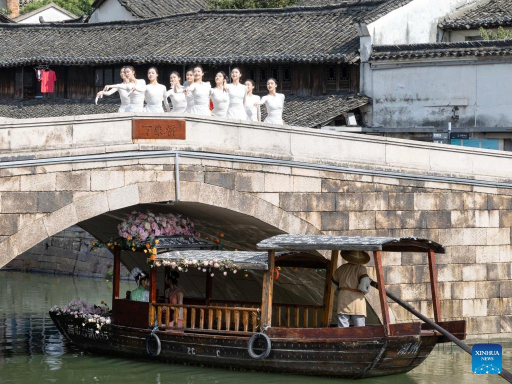 Dancers perform during a dance art festival in the ancient town of Xinshi of Deqing County, east China's Zhejiang Province, on Oct. 26, 2025. (Photo: Xinhua)