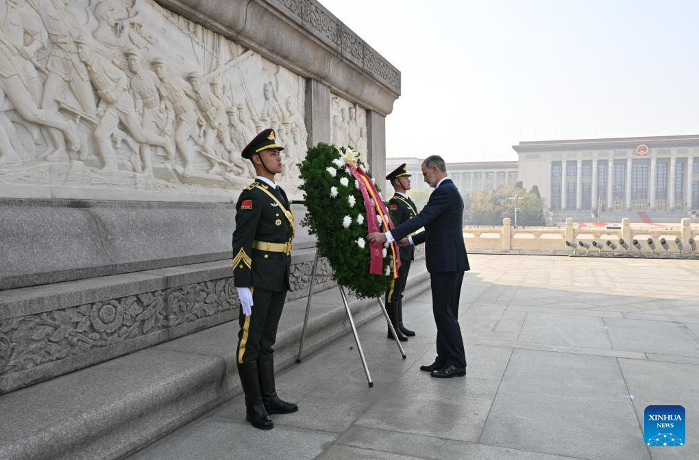 King Felipe VI of Spain lays a wreath at the Monument to the People's Heroes on Tian'anmen Square in Beijing, capital of China, Nov. 12, 2025. (Xinhua/Dai Tianfang)