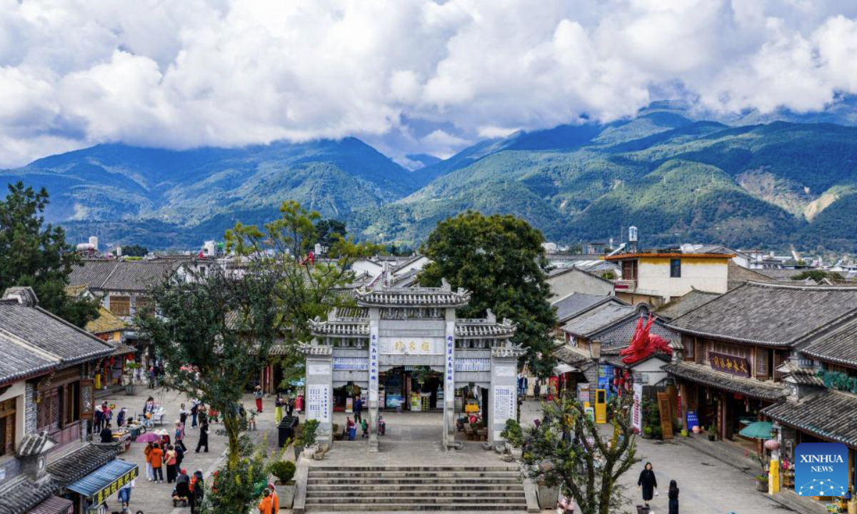 A drone photo taken on Nov. 24, 2025 shows a view of Xizhou old town in Dali City, southwest China's Yunnan Province. (Xinhua/Hu Chao)