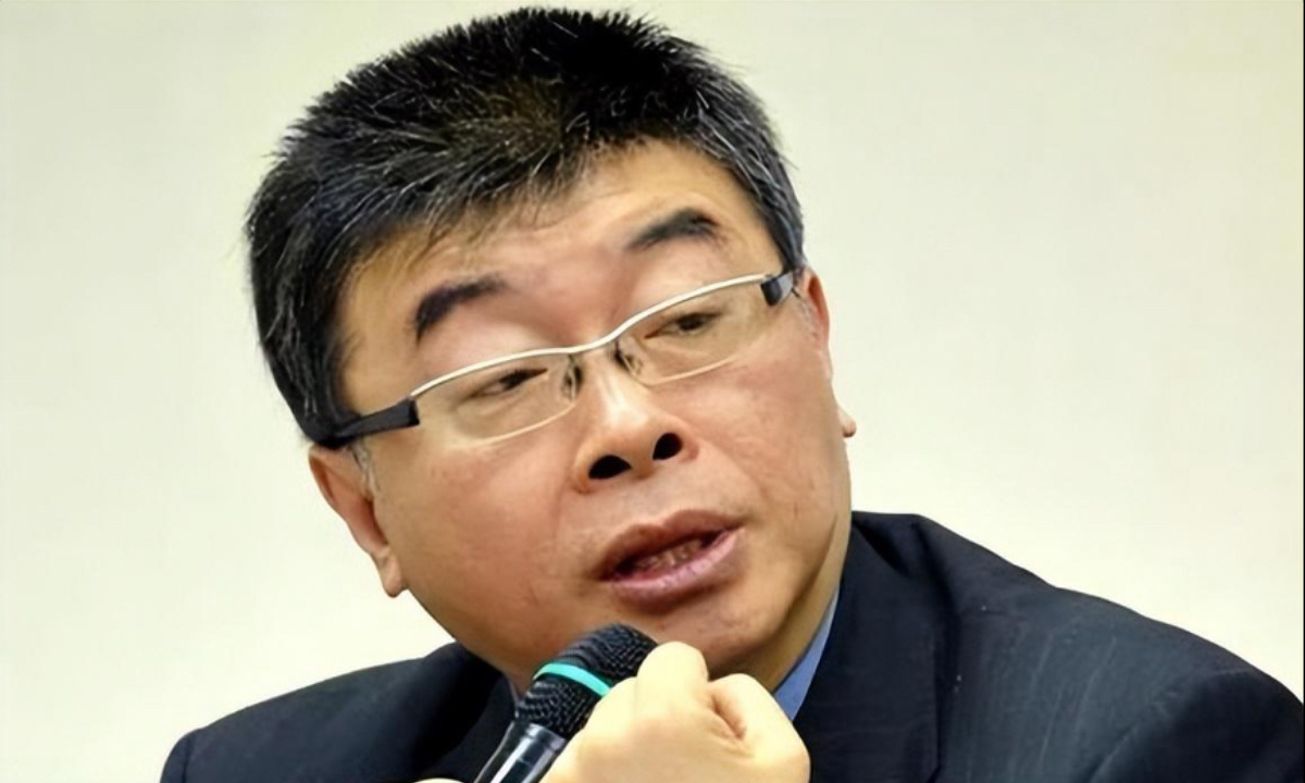 Taiwan well-known current affairs commentator Chiu Yi speaks with Global Times: Steps toward cross-Straits reunification growing closer