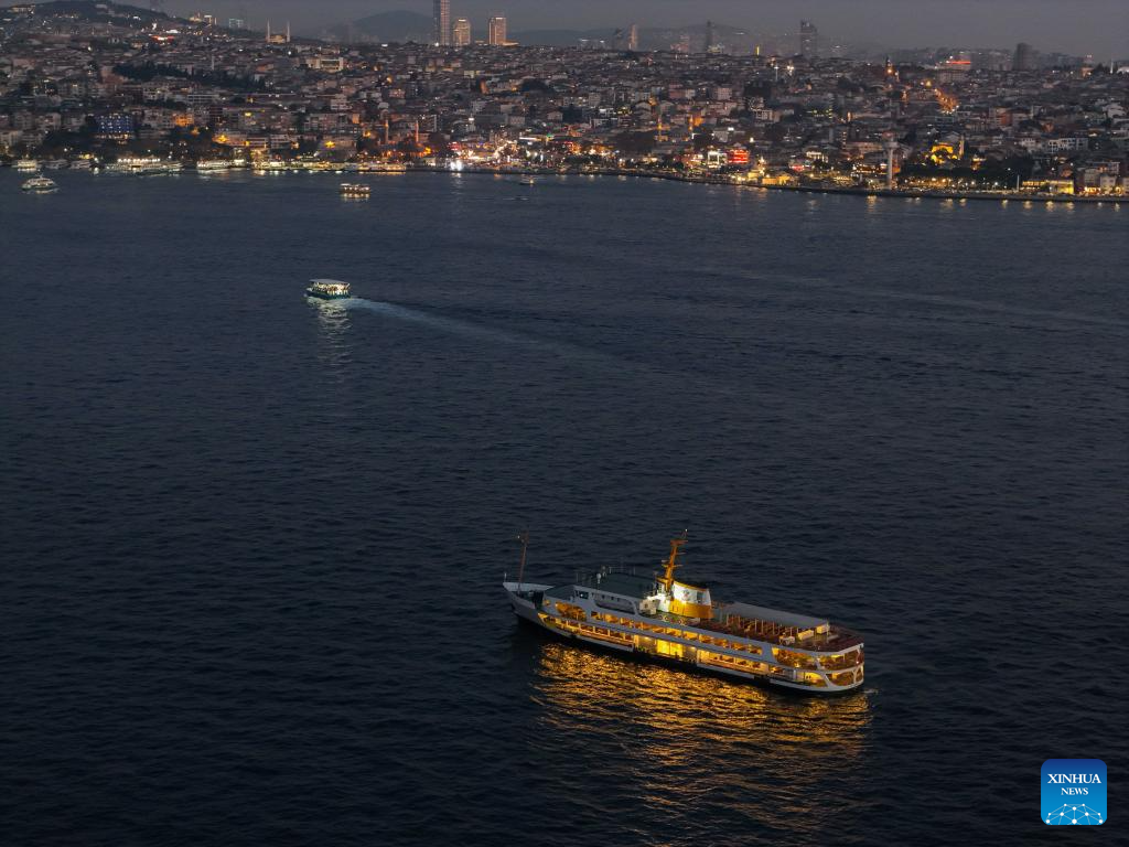 An aerial drone photo taken on Nov. 20, 2025 shows a view of the Bosphorus Strait in Istanbul, Türkiye. (Xinhua/Liu Lei)