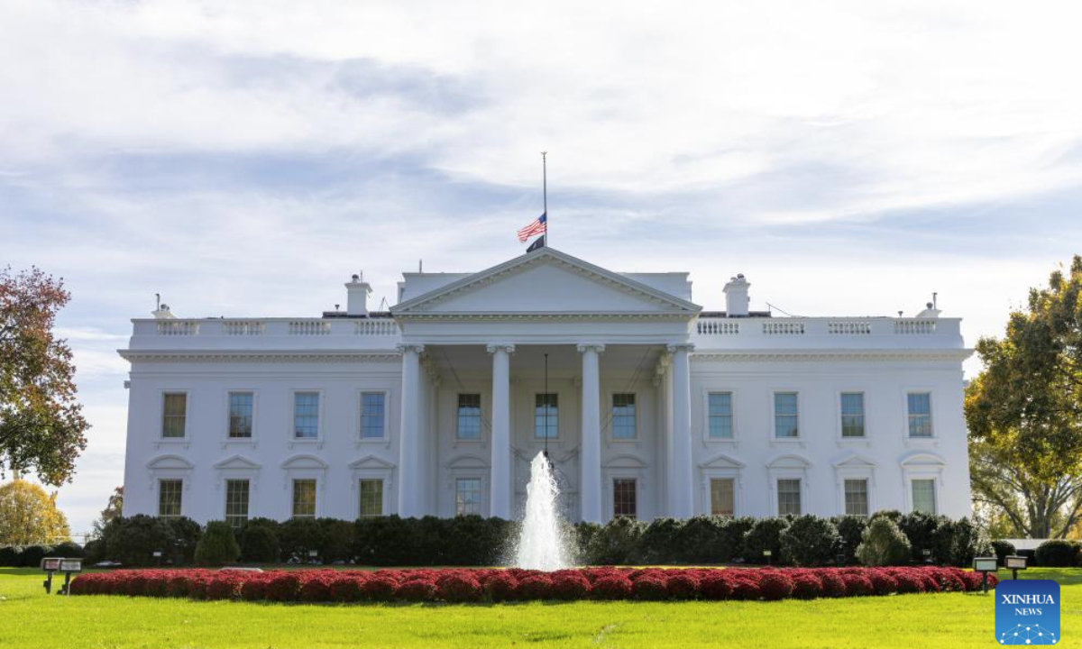 Photo taken on Nov. 4, 2025 shows the exterior of the White House, in Washington, D.C., the United States. The U.S. Senate on Tuesday again failed to pass a temporary funding bill, marking the 14th unsuccessful attempt, meaning the federal government shutdown is on track to surpass the 35-day record set during the 2018-2019 shutdown and become the longest in U.S. history. (Xinhua/Hu Yousong)