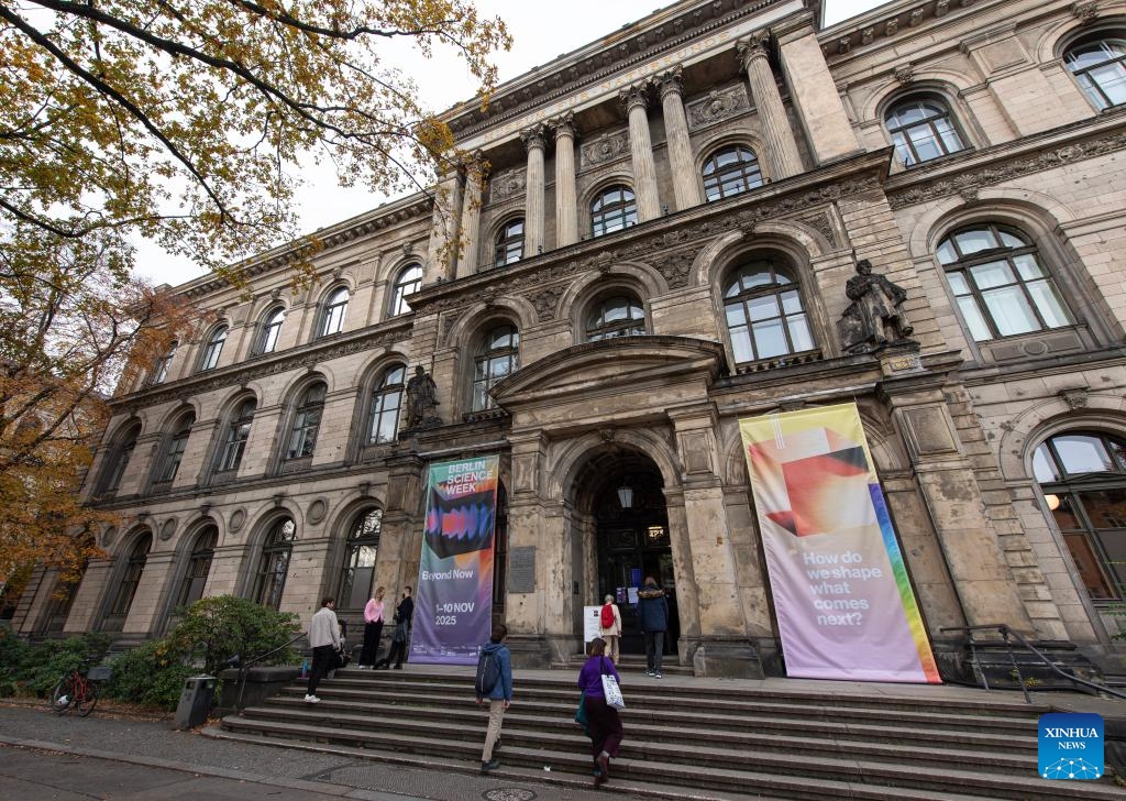 People walk into the Museum of Natural History in Berlin, Germany, Nov. 1, 2025. The Museum of Natural History is open for free from Saturday to Sunday as the Berlin Science Week CAMPUS. Activities including live talks, workshops, exhibitions are carried out during the two-day event. (Photo: Xinhua)
