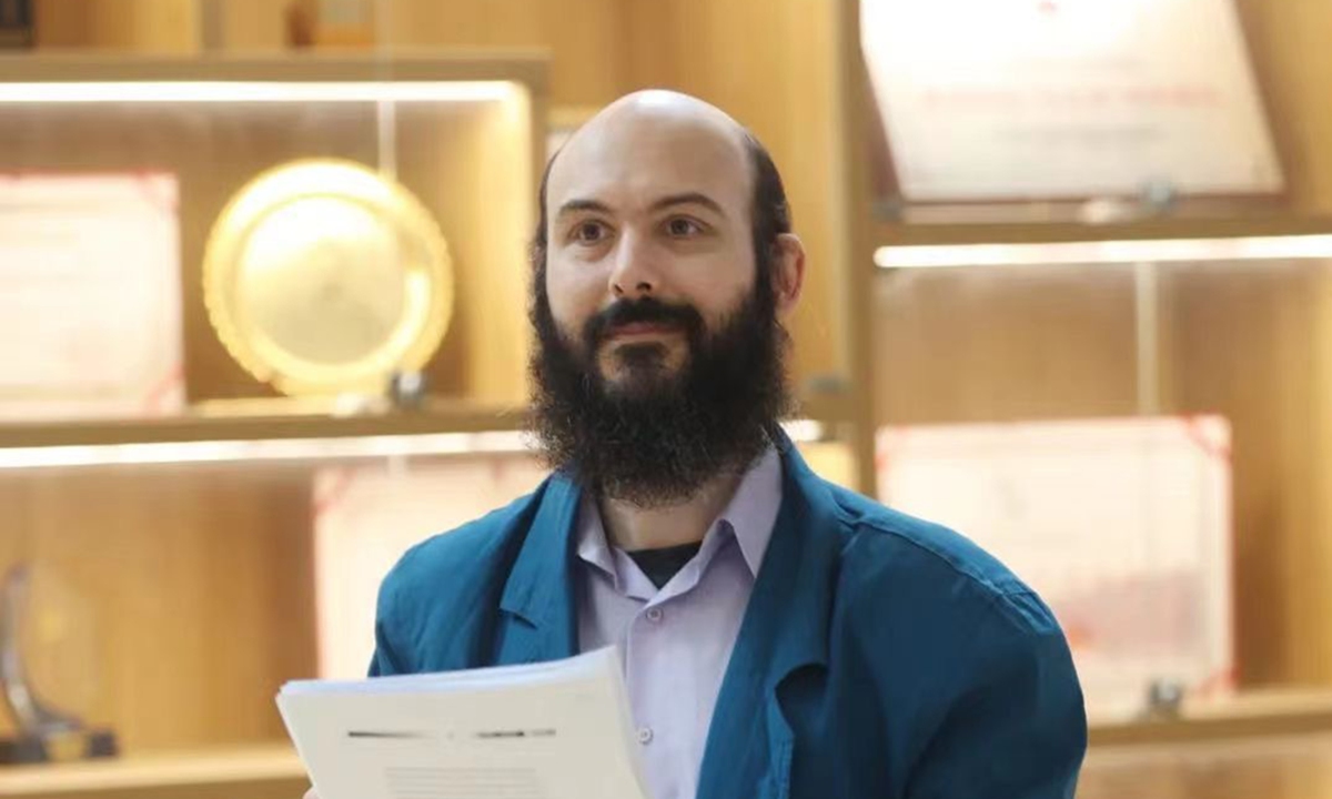 Translators' Voices: China's strong institutional capacity allows for faster implementation of clear nationwide policy