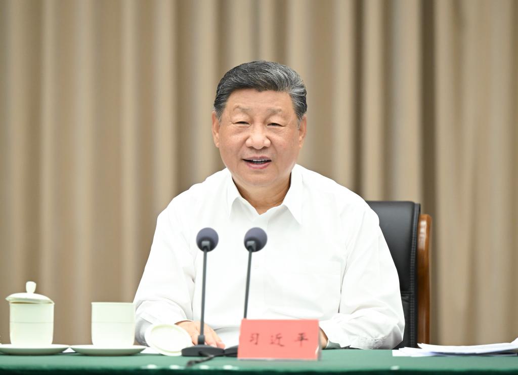 Chinese President Xi Jinping, also general secretary of the Communist Party of China (CPC) Central Committee and chairman of the Central Military Commission, hears a work report on the building of the Hainan Free Trade Port (FTP) and delivers an important speech in Sanya, south China's Hainan Province, Nov. 6, 2025. (Xinhua/Xie Huanchi)