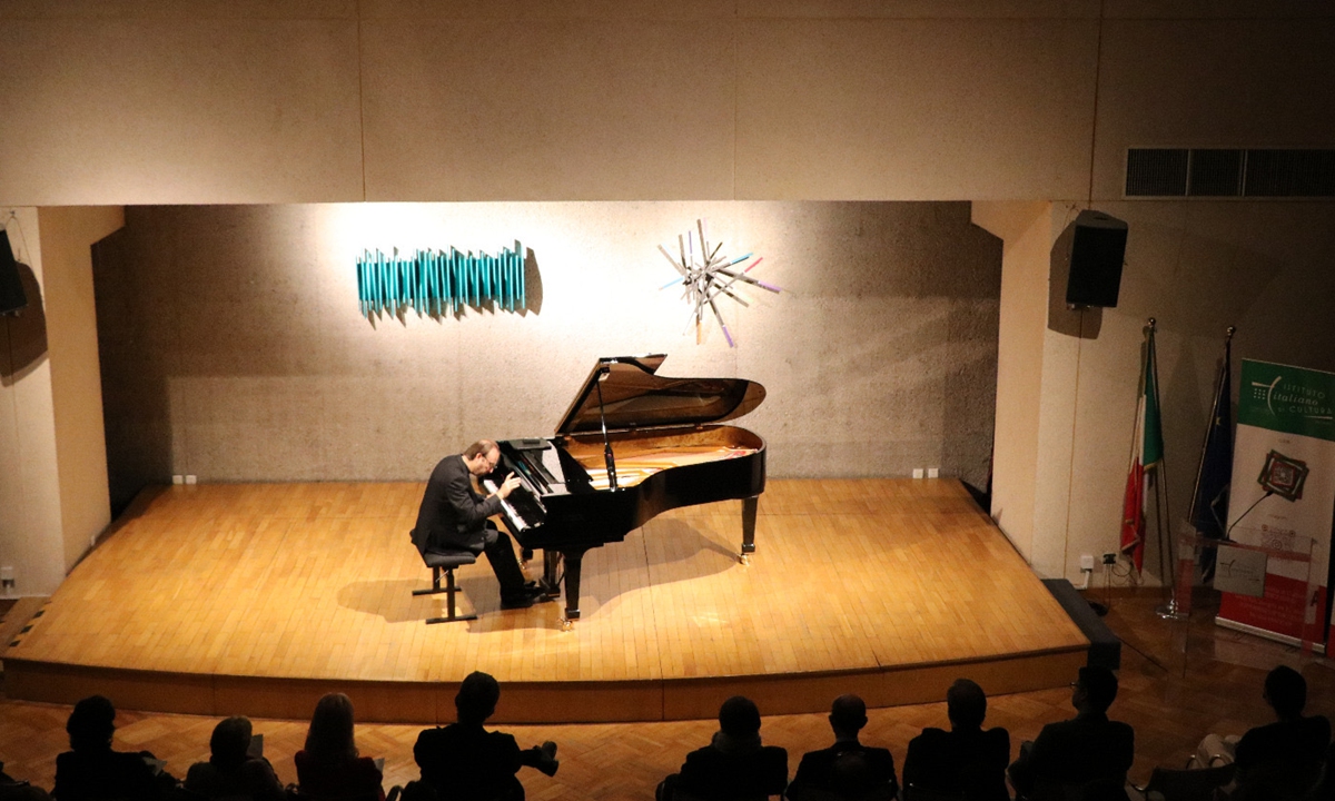 Italian pianist Roberto Prosseda performs at a piano concert at the Italian Cultural Institute of the Embassy of Italy in Beijing on November 3. Photo: Courtesy of the Italian Cultural Institute of the Embassy of Italy in Beijing