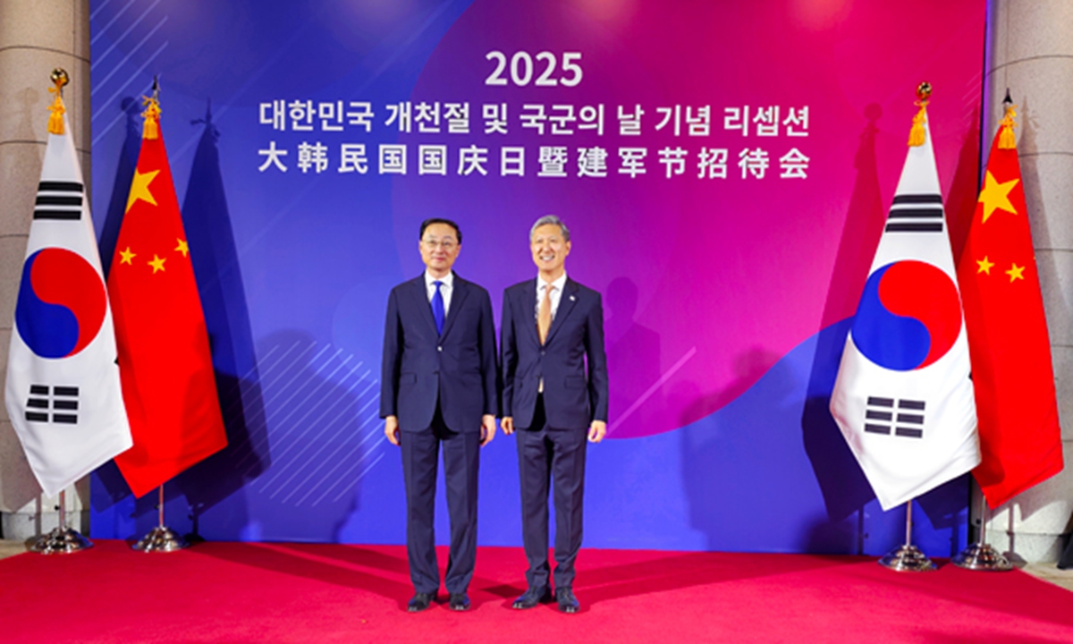 China's vice FM attends reception at S.Korean embassy, SK ambassador vows stronger cooperation