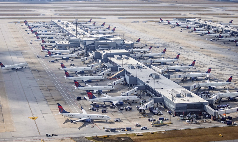 Flight delays have been occurring continuously at Hartsfield-Jackson Atlanta International Airport on November 9, 2025 local time as the US government shutdown entered its 39th day. A deal aimed at ending this record-long shutdown has reportedly passed the Senate on Monday. Photo: IC