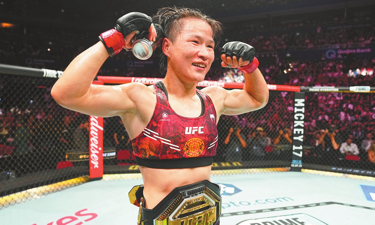 Zhang Weili reacts after a victory against Tatiana Suarez in the UFC strawweight championship fight during the UFC 312 event on February 09, 2025, in Sydney, Australia. Photo: VCG