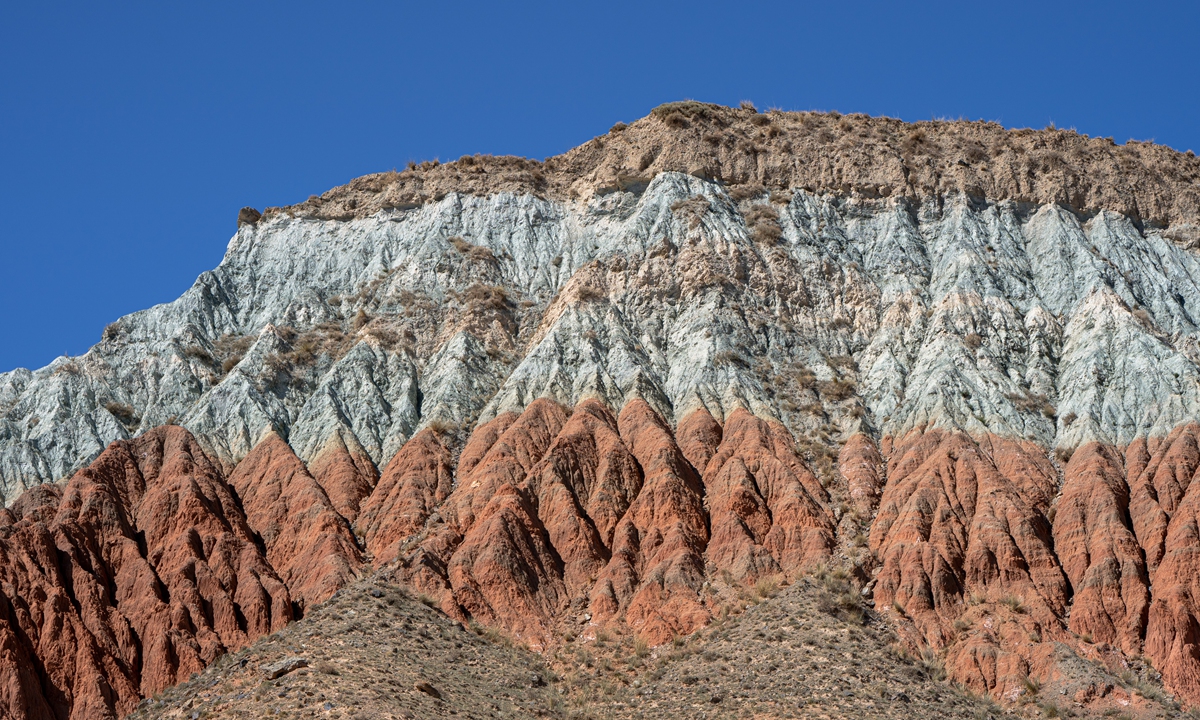 Sanwei Mountain in Dunhuang, Gansu Province Photo: Courtesy of Wang Yalin