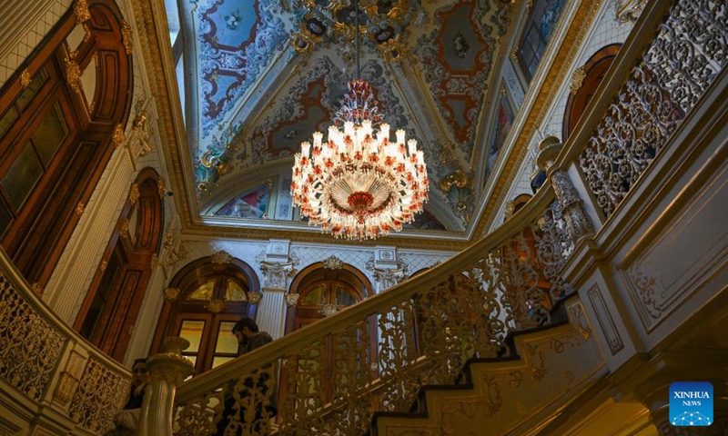 This photo taken on Nov. 15, 2025 shows an interior view of the Dolmabahce Palace in Istanbul, Türkiye. The Dolmabahce Palace, located on the shores of the Bosphorus, was once used as a royal garden. The name Dolmabahce literally means filled garden, hinting at the historical fact that the palace and its grounds were constructed on a former bay of the Bosphorus that was deliberately filled in during the 17th century. Since 1984, the Dolmabahce Palace, along with its original furnishings, has been open to the public as a palace museum. (Xinhua/Liu Lei)
