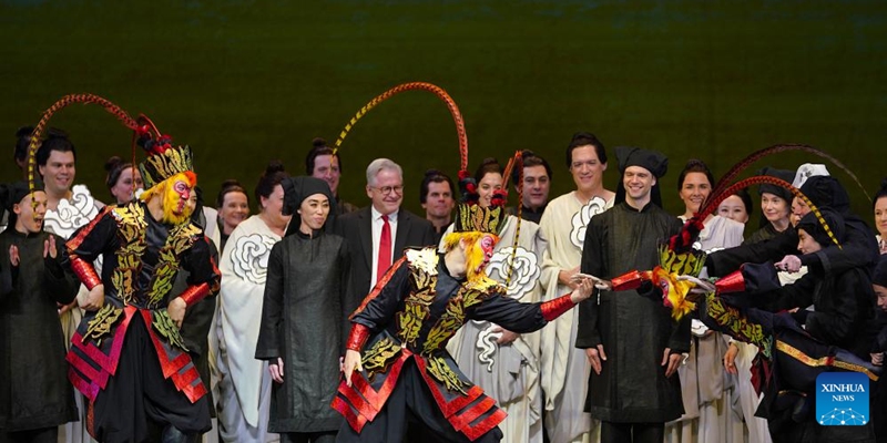 The cast and crew of Chinese opera The Monkey King answer curtain call after the premiere of the opera in San Francisco, the United States, on Nov. 14, 2025. The world premiere of The Monkey King was staged at the San Francisco Opera on Friday. The performance will stay on in San Francisco until Nov. 30. Photo: Xinhua