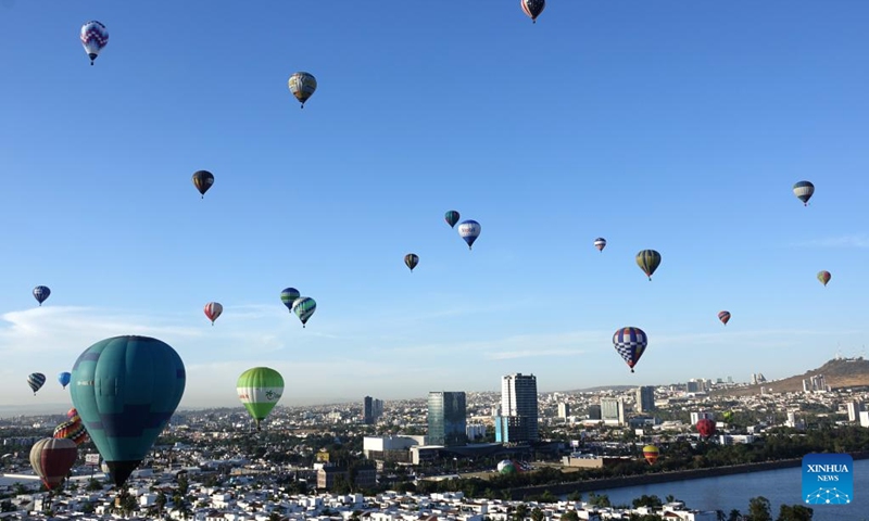 Hot air balloons rise during the 2025 International Balloon Festival in Leon, Guanajuato State, Mexico, on Nov. 14, 2025. Photo: Xinhua