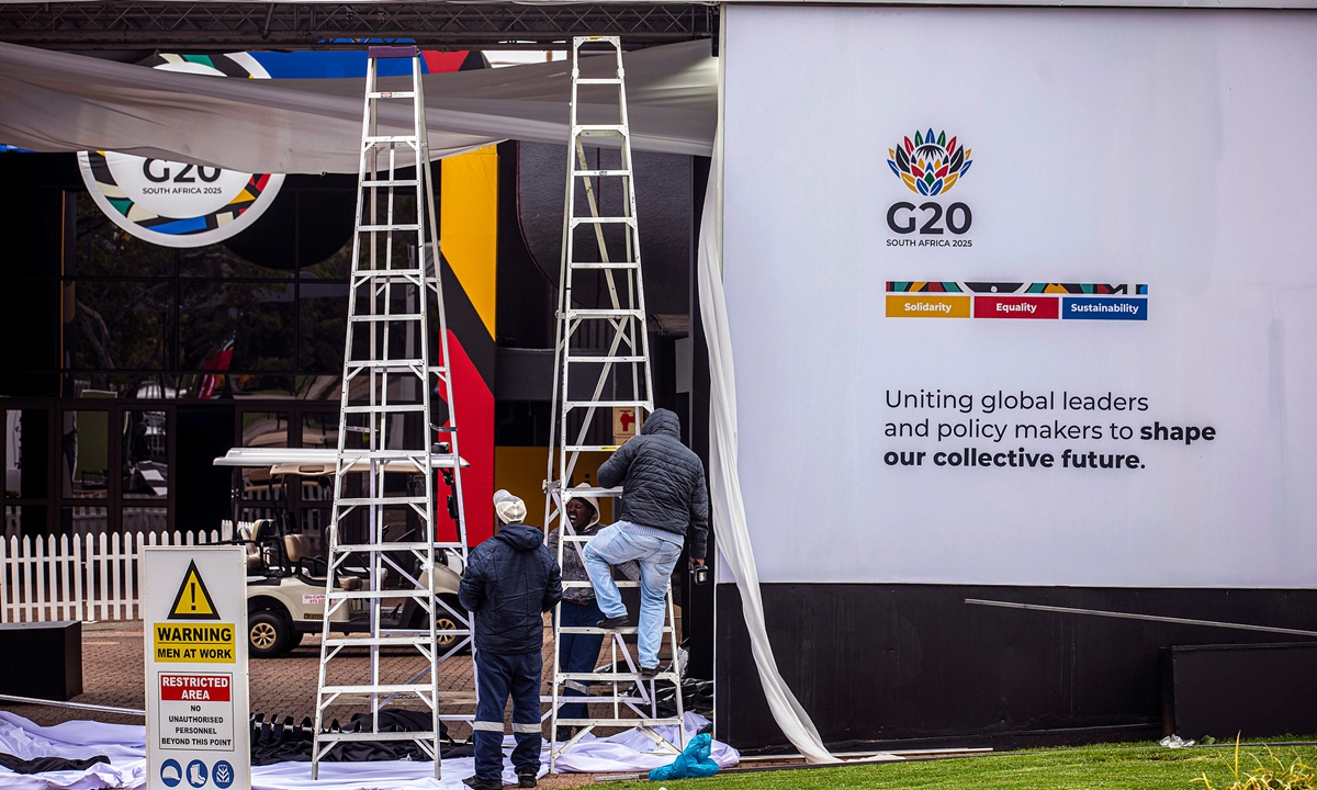 Staff at the Nasrec Expo Centre in Johannesburg, South Africa, were completing construction work at the entrance on November 17, 2025 local time. South Africa will host the G20 Leaders' Summit at this venue. The 2025 G20 Johannesburg Summit will be held from November 22 to 23. Photo: VCG
