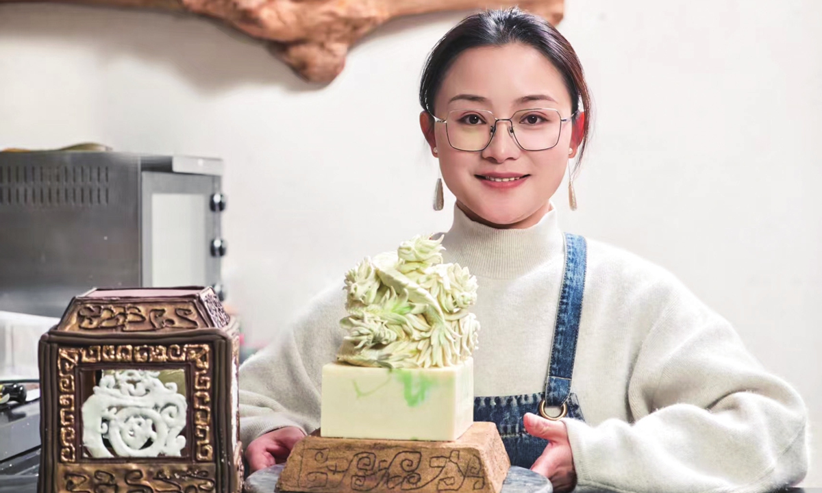 Chinese relics transformed into stunning desserts, bring stories, traditional aesthetics to modern audience