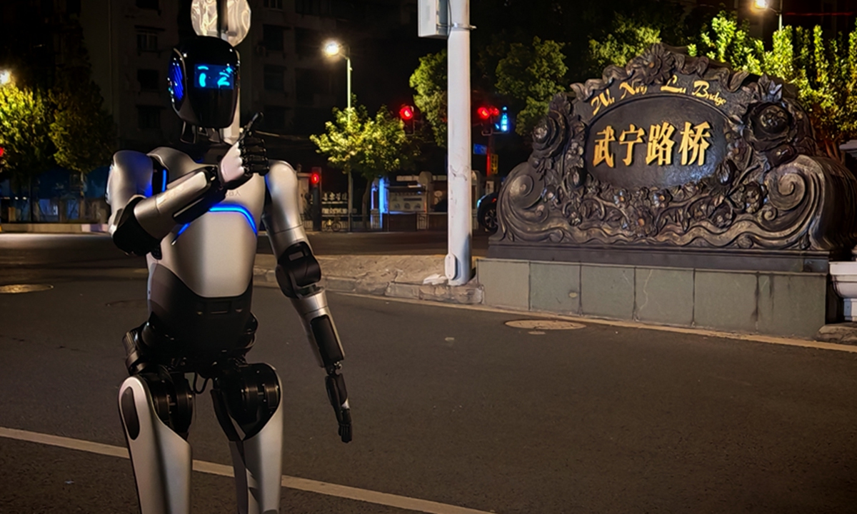 China's AgiBot robot completes 100km cross-province walk, earns Guinness World Record