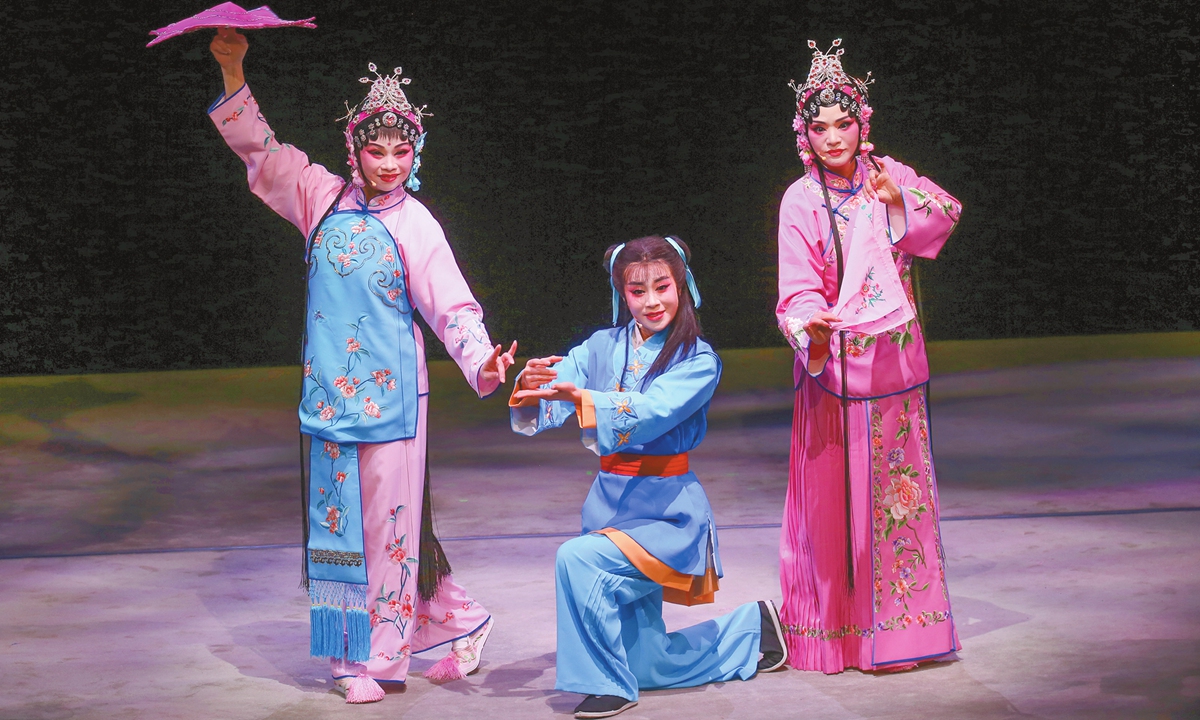 China's innovative path to safeguarding rare Sanjiao Opera