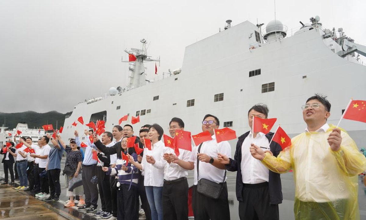 Chinese PLA Navy task group arrives in Vietnam for friendly visit