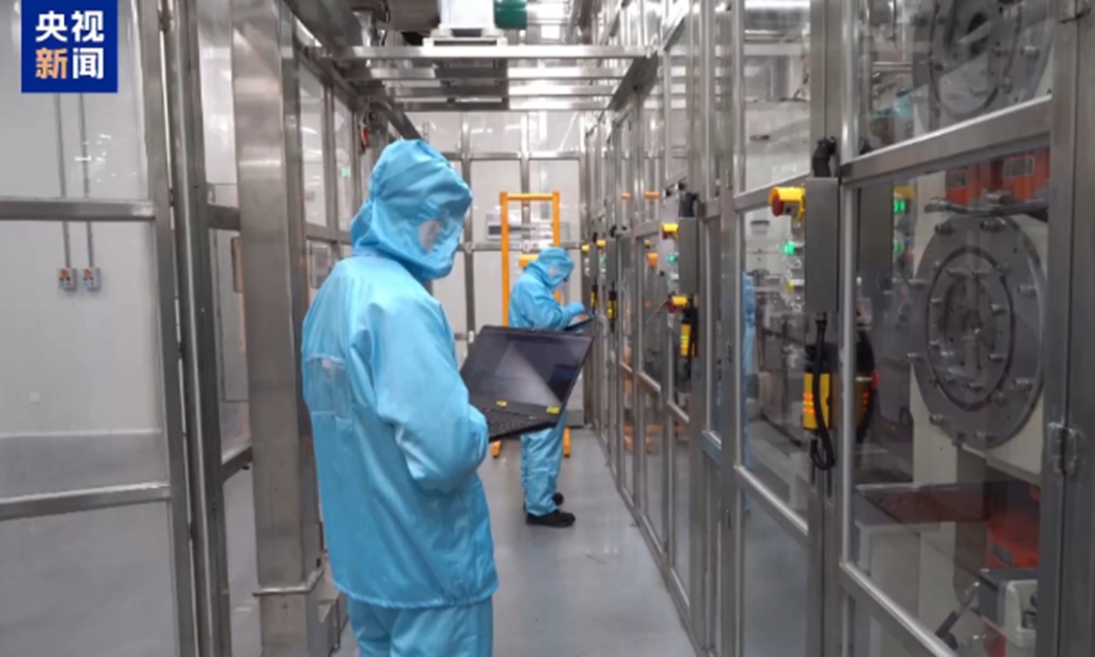 China rolls out first high-capacity all-solid-state battery line: report