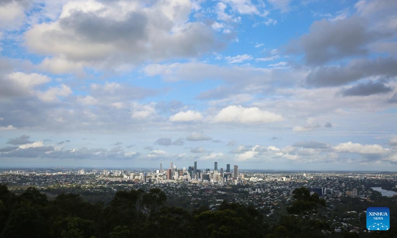 This photo taken on Nov. 22, 2025 shows a view of Brisbane CBD and its surrounding areas from Mount Coot-tha in Brisbane, Queensland, Australia. (Xinhua/Ma Ping)