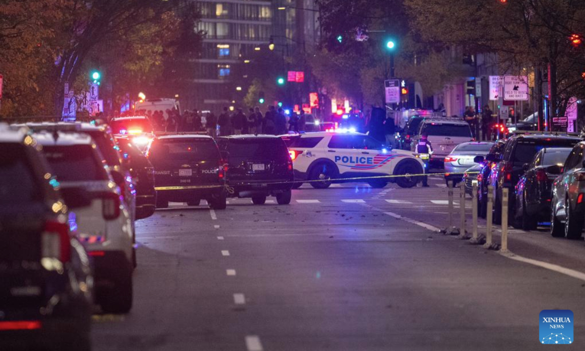 Police keep a presence following the shooting of two U.S. National Guard members near the White House in Washington, D.C., the United States, on Nov. 26, 2025. Two U.S. National Guard members were shot near the White House on Wednesday and a suspect is in custody, according to local authorities. (Xinhua/Hu Yousong)