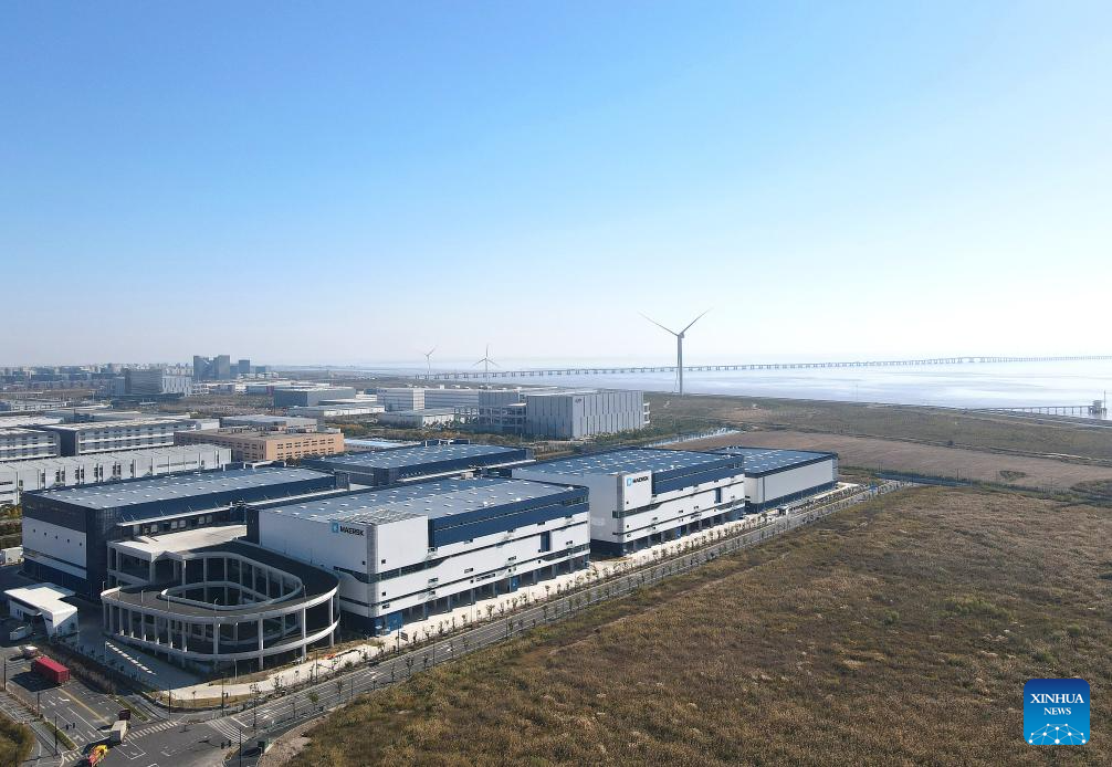 An aerial drone photo taken on Nov. 26, 2025 shows a view of the Maersk Lin-gang Flagship Logistics Center in east China's Shanghai. The Maersk Lin-gang Flagship Logistics Center, located at the Yangshan special comprehensive bonded zone in the Lingang new area of the China (Shanghai) Pilot Free Trade Zone (FTZ), has been officially opened to business.

This comprehensive logistics warehouse, with a storage area of about 147,000 square meters, costed a total investment of about 1 billion yuan (about 141.24 million US dollars). (Xinhua/Fang Zhe)
