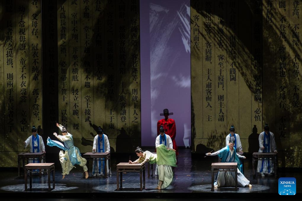 Chinese dancers stage the dance drama Tiangong Kaiwu at the Christmas Theater in Athens, Greece, Nov. 28, 2025. The epic dance drama Tiangong Kaiwu premiered to an enthusiastic reception on Friday evening at Athens' Christmas Theater, the Greek capital's largest indoor venue. (Xinhua/Marios Lolos)