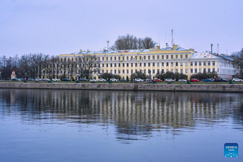 This photo taken on Nov. 30, 2025 shows the Italian Palace in Kronstadt, Russia. Kronstadt is located in the Gulf of Finland, 30 kilometers west of St. Petersburg, and is an important naval base of Russia. (Photo by Guo Feizhou/Xinhua)