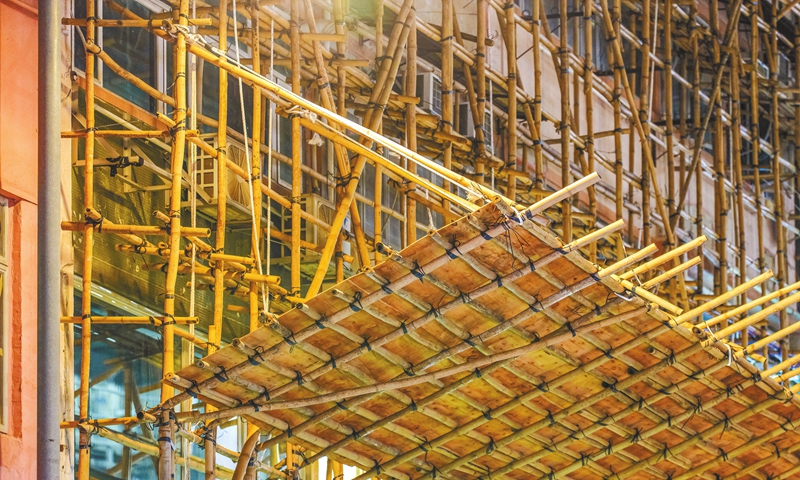 Tradition under fire: Why is Hong Kong's bamboo scaffolding difficult to replace?