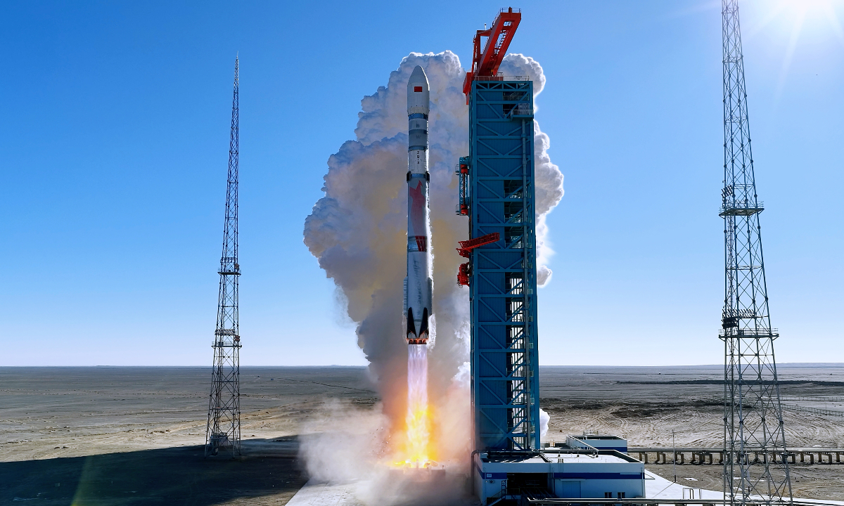 ZQ-3 Y1 rocket took off for maiden flight from the Dongfeng Commercial Aerospace Innovation Test Zone at noon time on December 3, 2025. Photo: courtesy of LandSpace
